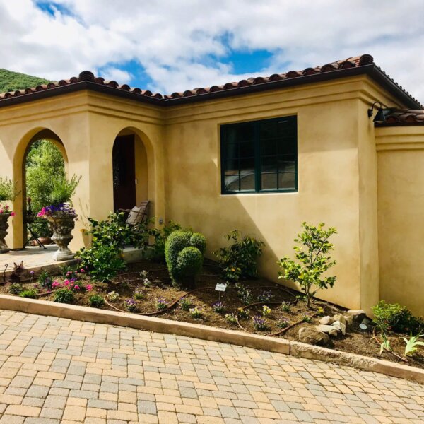 Tuscan style guest house