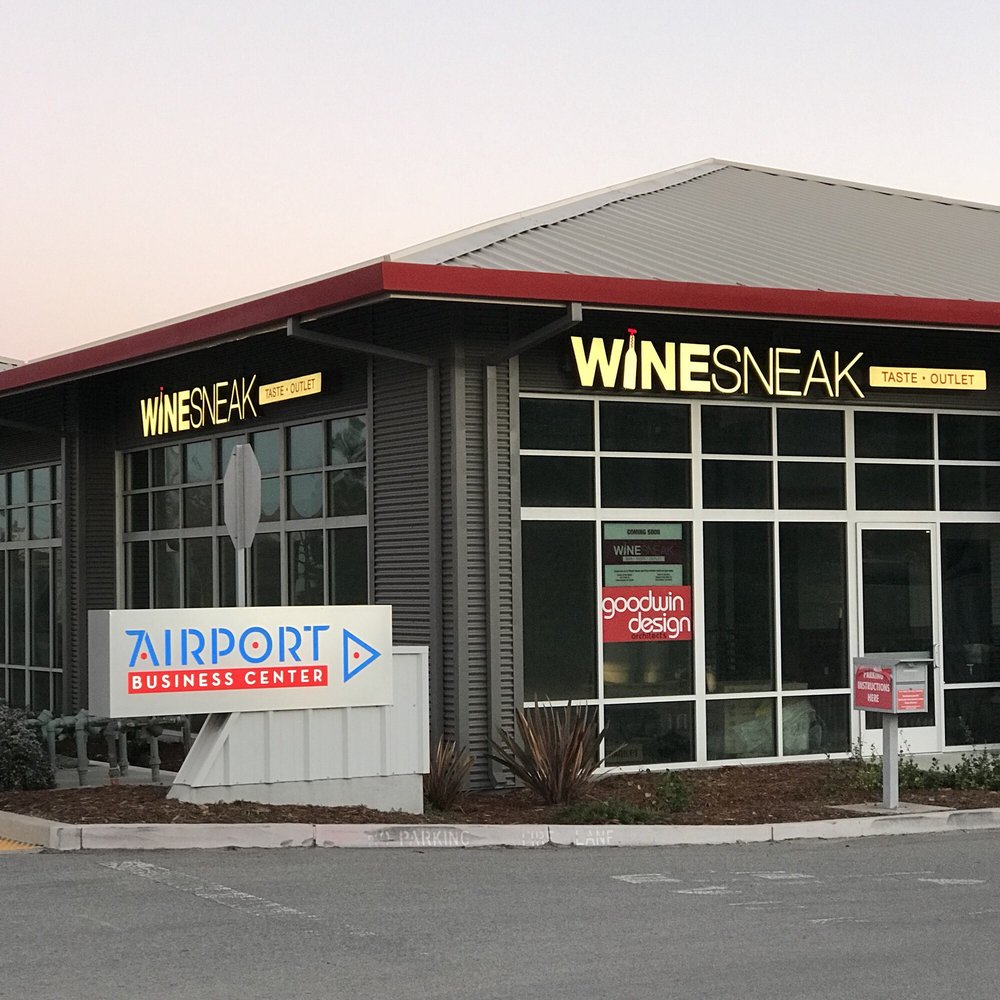 winesneak bar & shop